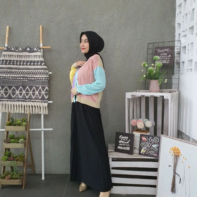 rajut retro rainbow cardigan