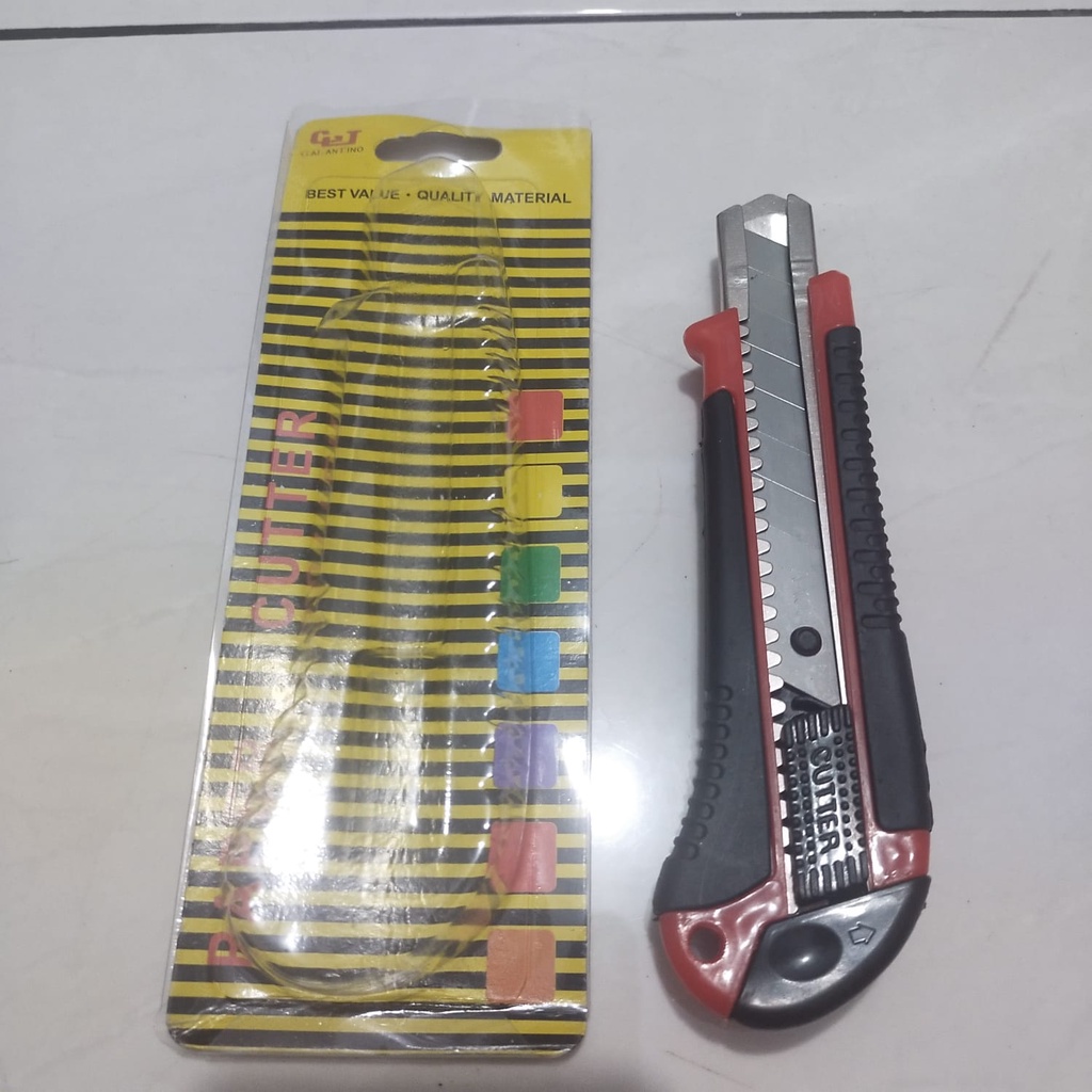 

Pisau cutter galantino
