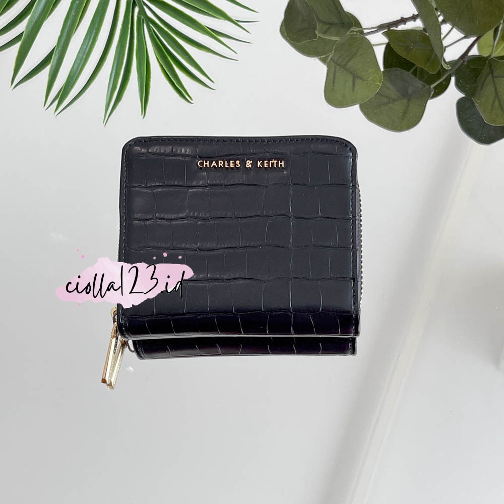 DOMPET WANITA MINI  BASIC WALLET - CK010