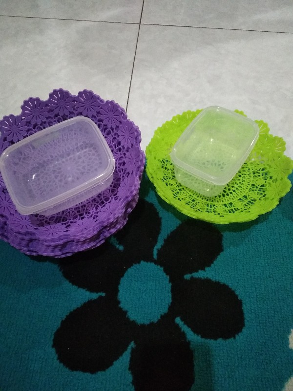 Plate / Piring Anyam Rotan Plastik Warna Motif Bunga / Lckdx Warna 22 Cm