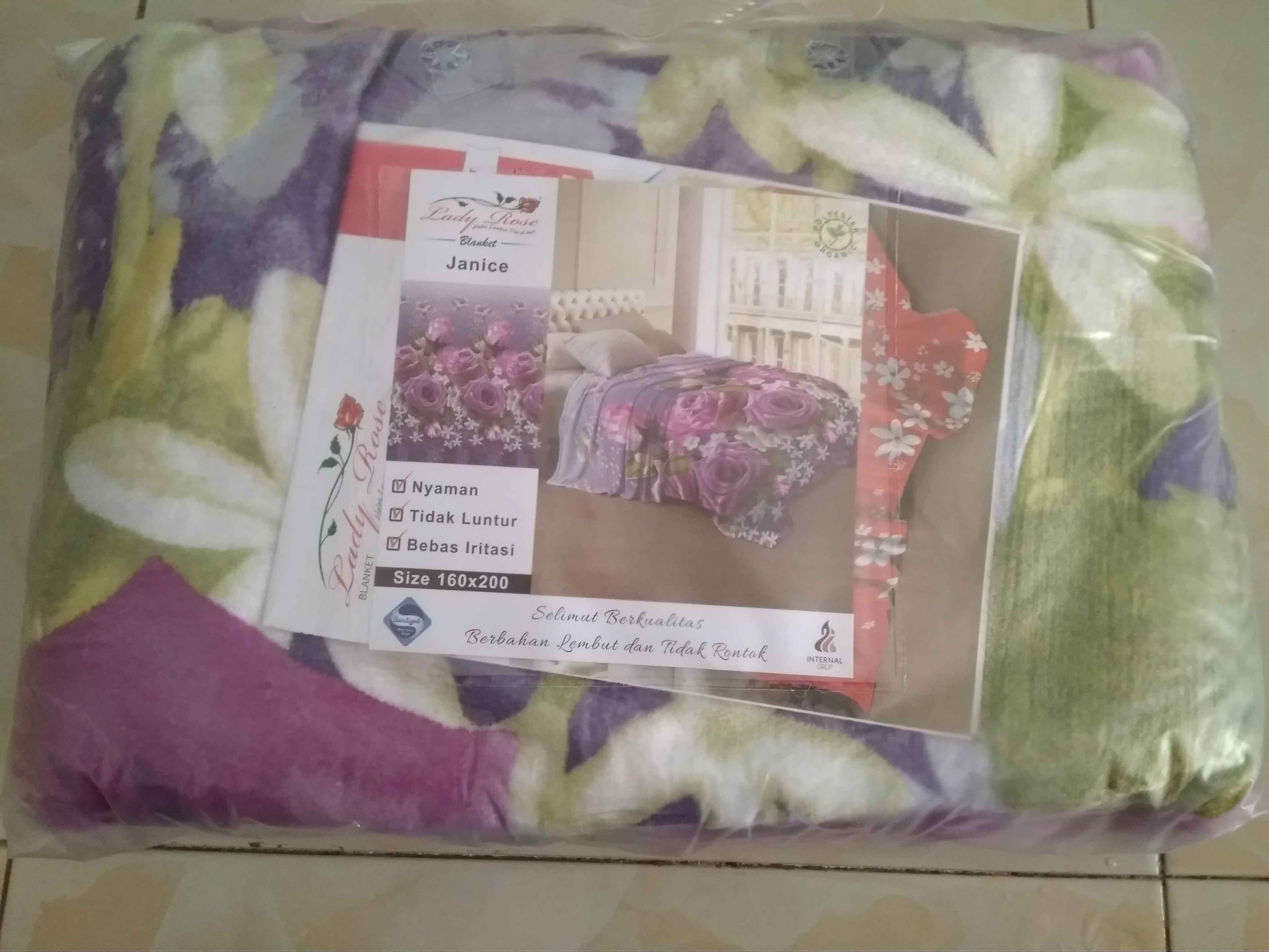Selimut Bunga Motif Dominan Lady Rose Uk 160x200 Cm Nancy, Janice, Celine, Wulan
