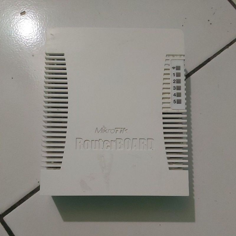 MIKROTIK RB951UI-2HND / RB951UI 2HND