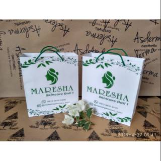 PAPERBAG PUTIH TAS  SKINCARE Bahan ivory putih agak glossy 