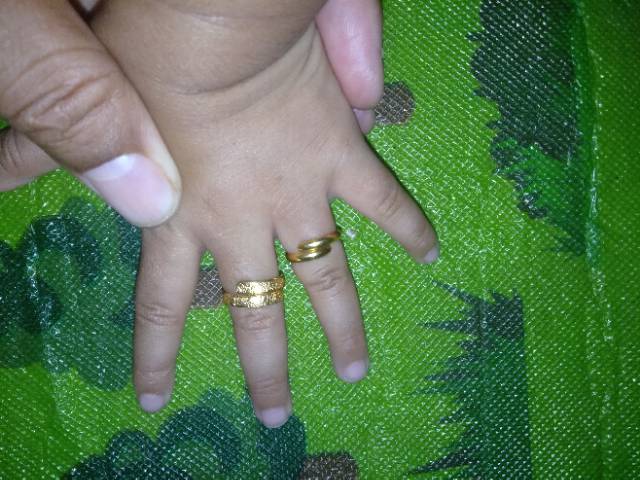 Cincin bayi, anak lapis mas dan gelang bayi