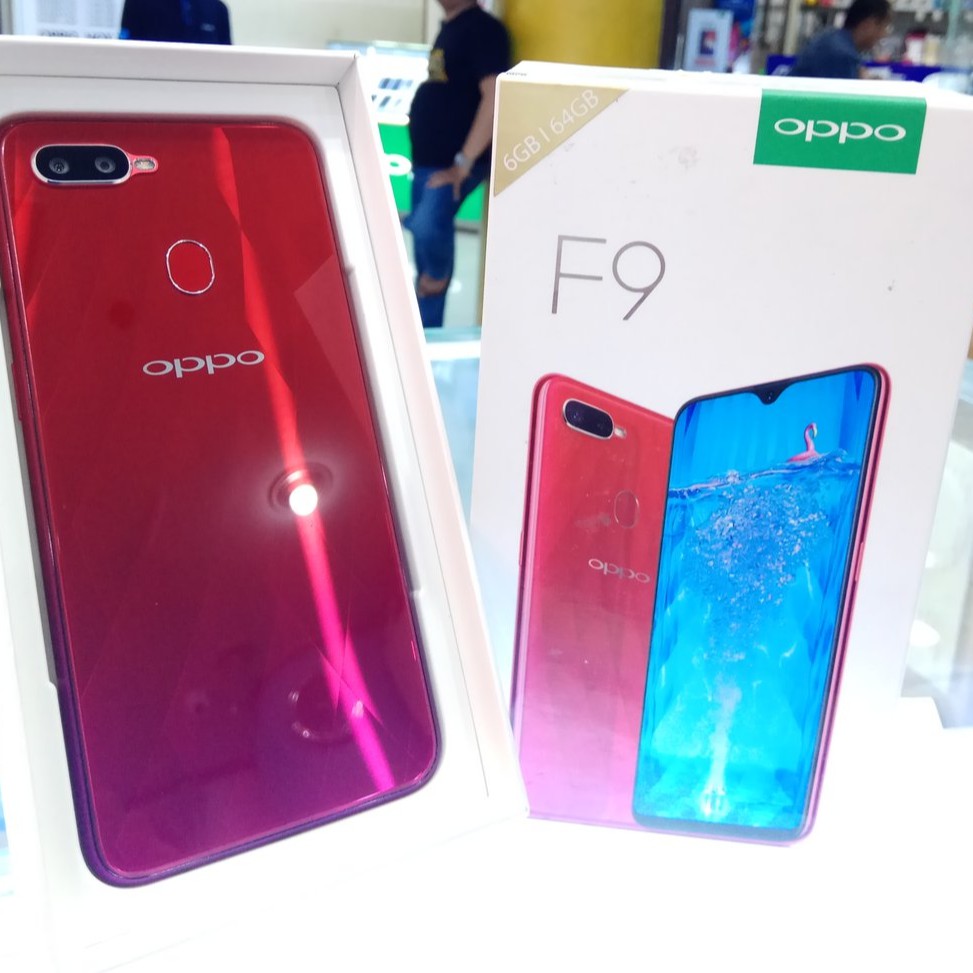 Oppo F9 Ram 6 Rom 64Gb ( SECOND )