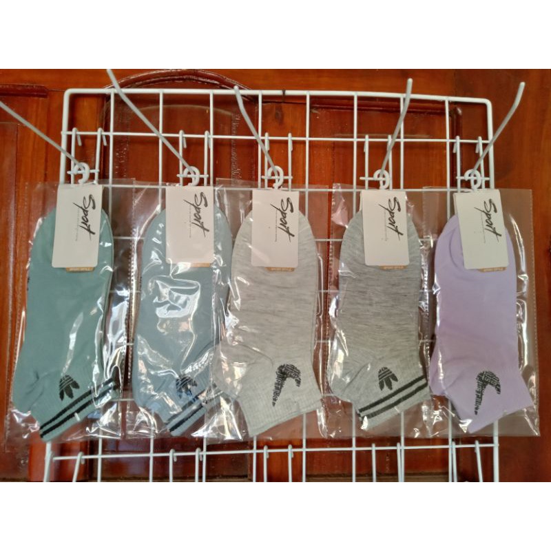 Kaos kaki korea casual adidas / nike