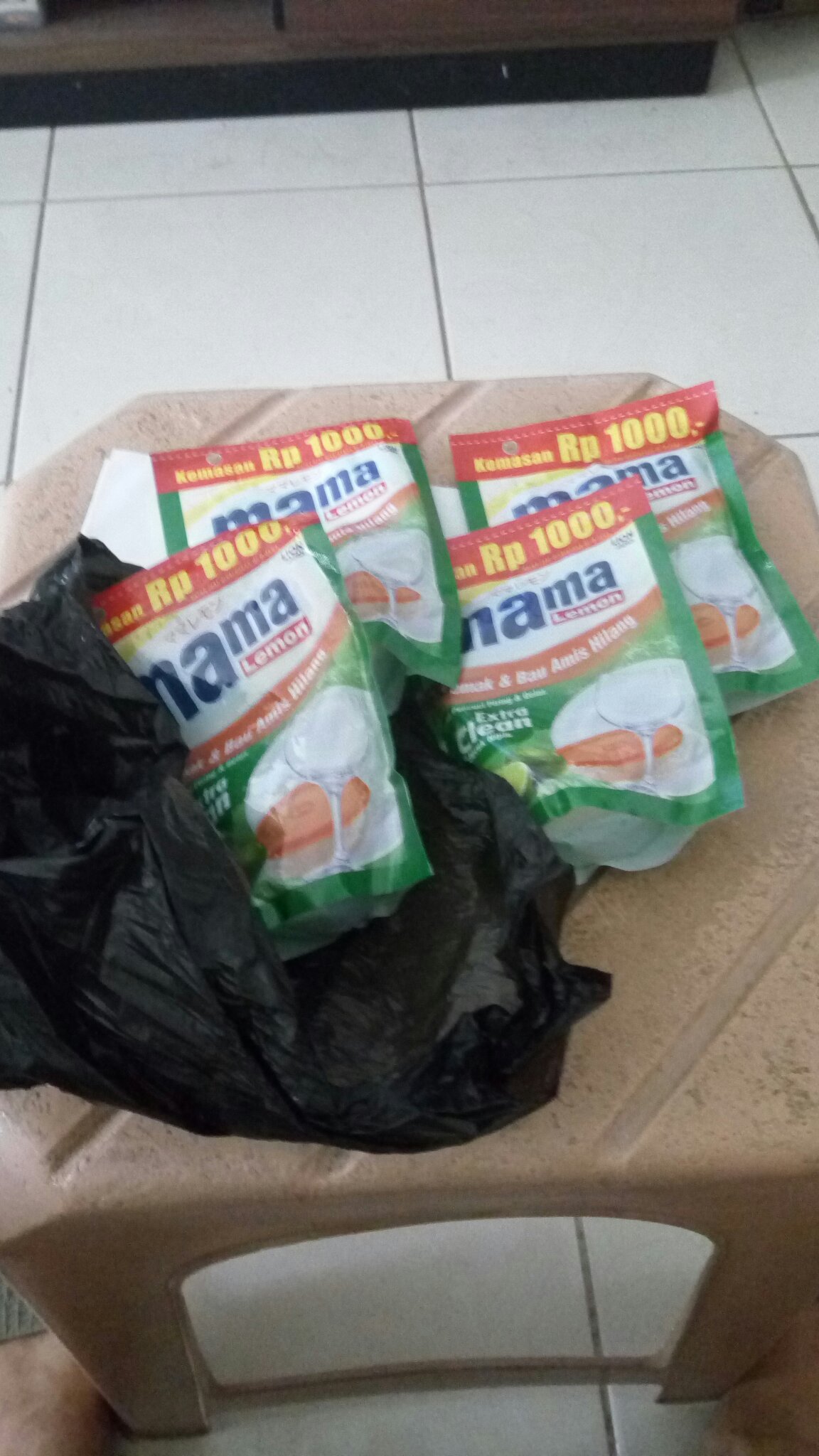 Mama Lemon Jeruk Nipis 62 Ml / 120 Ml