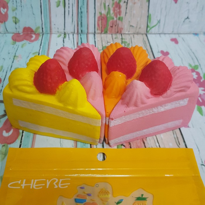 "Squishy murah Strawberry Shortcake"