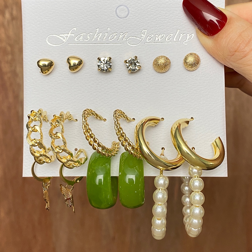 Set Anting Bentuk Lingkaran Aksen Mutiara Butterfly Bahan Resin Untuk Wanita