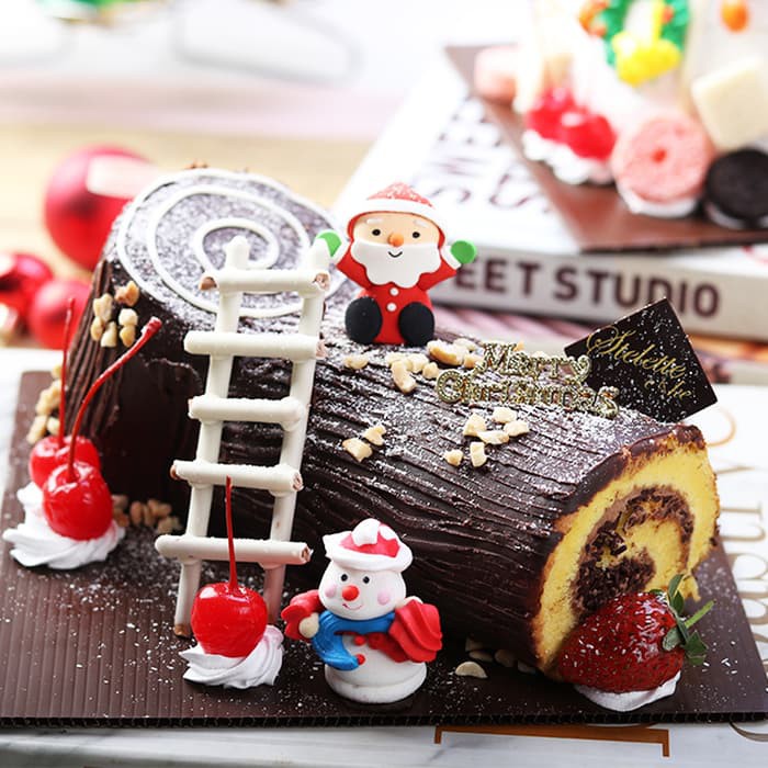 

Kue Natal / Roll Cake Coklat / Christmas Cake