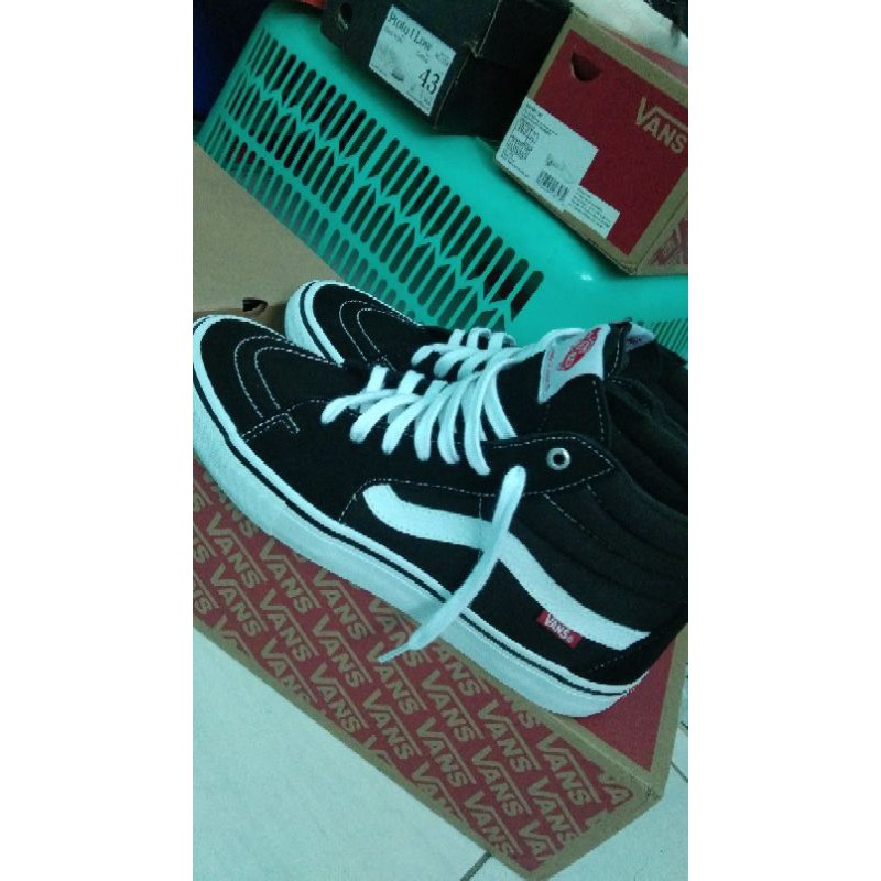 Vans sk8 hi pro black and white bw