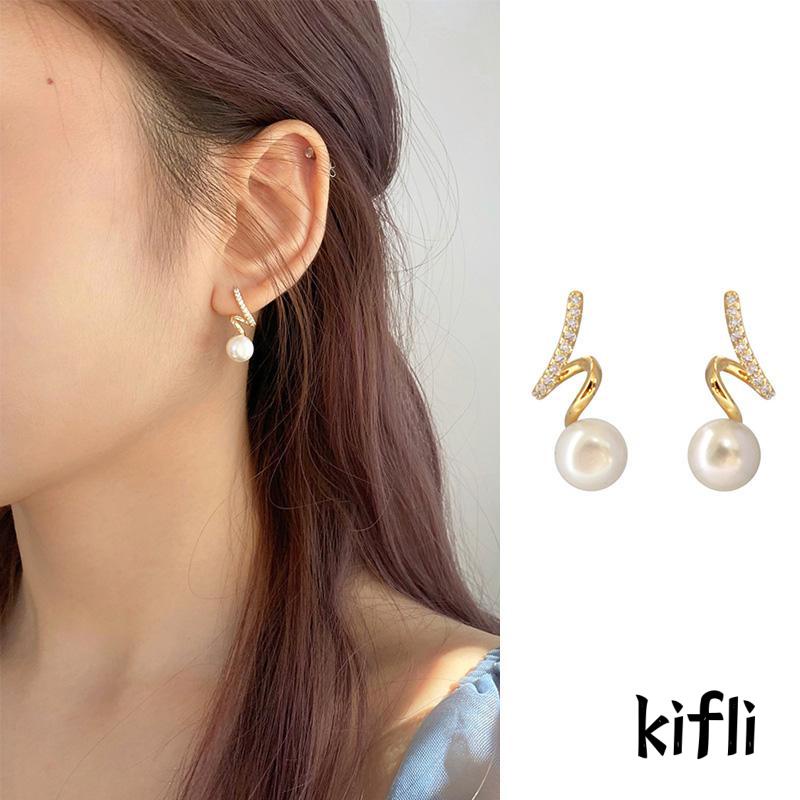 Anting Stud Mutiara Bentuk Ekor Ikan Gaya Elegan