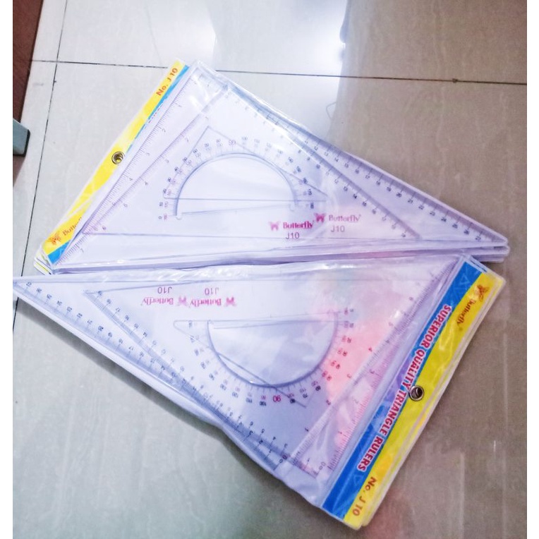 

Penggaris Segitiga isi 2/ 3 pcs