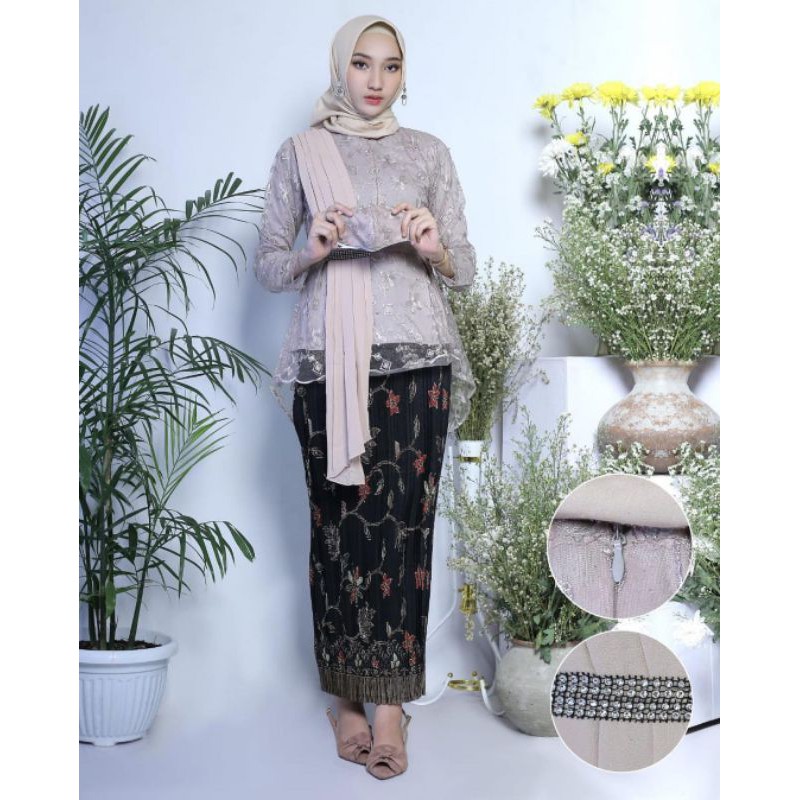 OUTFIT TERBARU • SETELEN KEBAYA TILLE BUSUI SELENDANG / KEBAYA JUMBO / KOMDANGAN PERNIKAHAN / AKAD-MOCCA