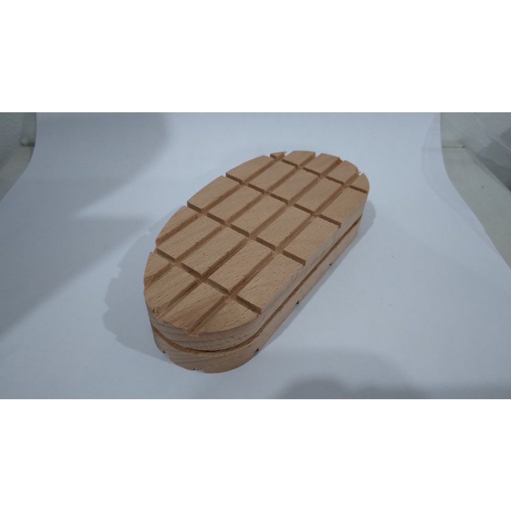 Wooden Block Standard Kerbl -Sepatu Kaki Sapi-