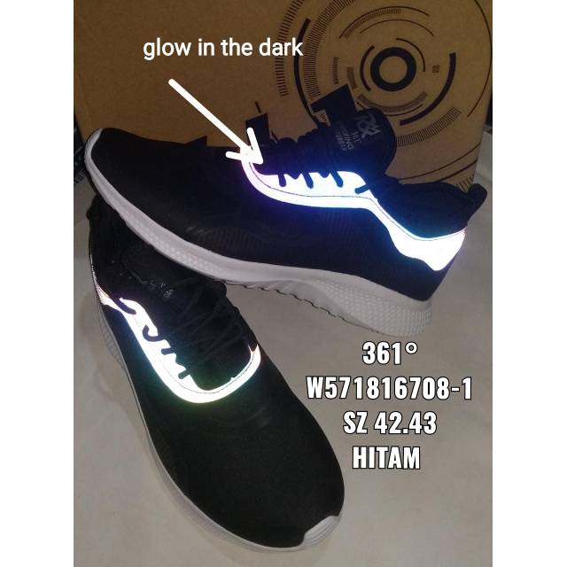 Sepatu 361°