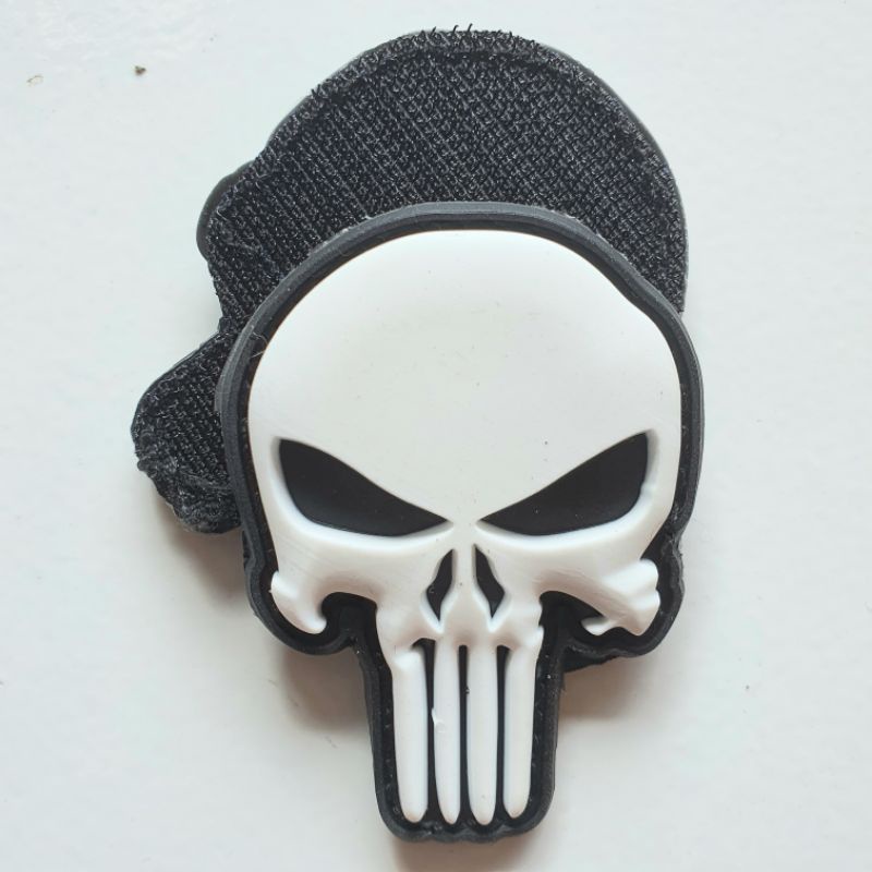 PATCH RUBBER PVC LOGO SKULL FUNISHER 3D TIMBUL/TEMPELAN EMBLEM KARET VELCRO