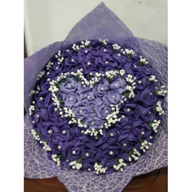 Bouquet Buket Bunga Flanel 40 Cm Warna Ungu Tua Dan Ungu Muda Full Mutiara Baby Breath Shopee Indonesia