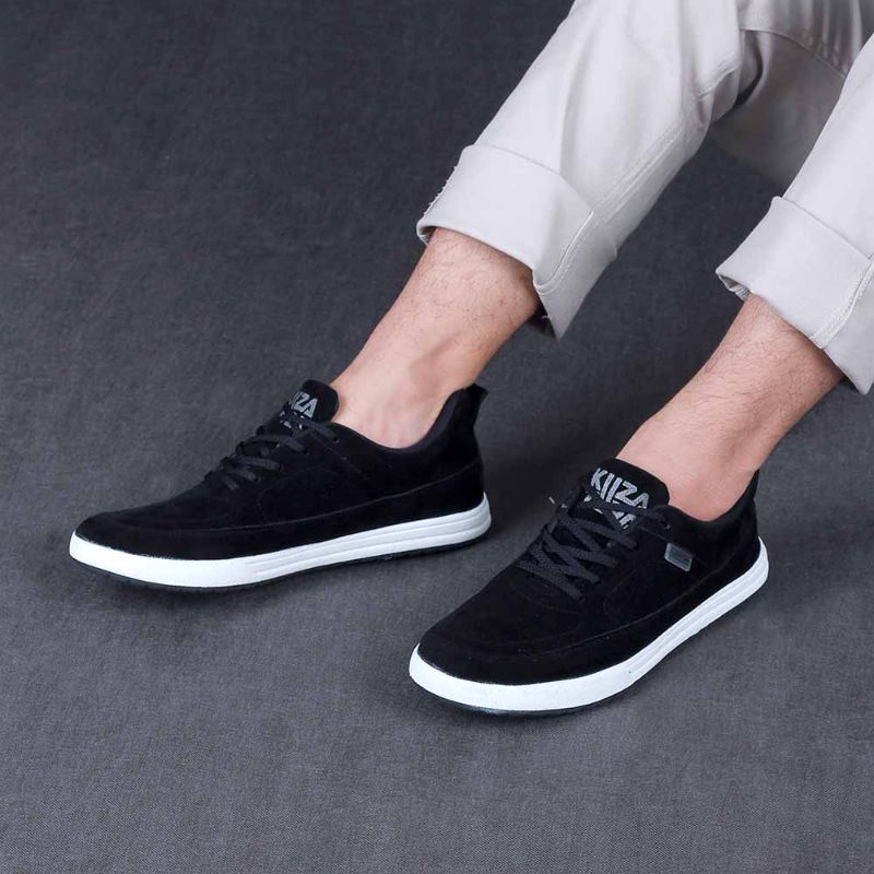 PROMO COD TERMURAH Sepatu Casual Sneakers Pria Hitam | Sepatu Cowok Keren Kulit Distro | Sepatu Kets Sekolah Kuliah Kerja Original