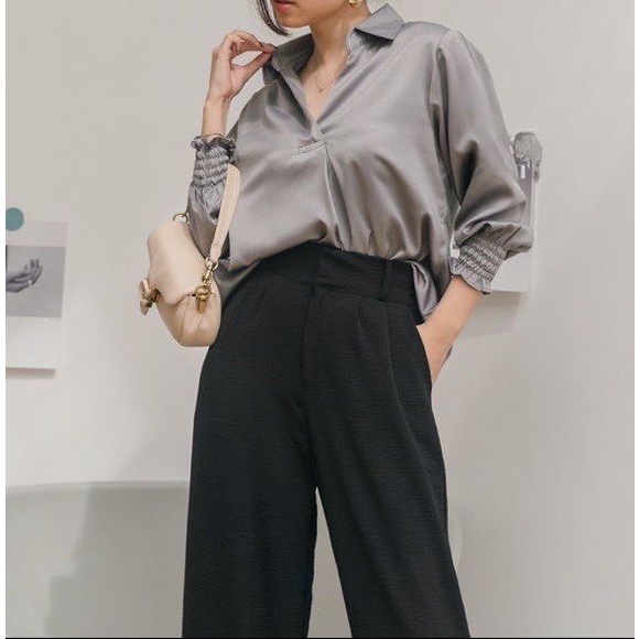 Tq88indonesia Fashion Baju Atasan Wanita Terbaru / Fortune Sateen Silk Oversize Blouse / Blus Polos Lengan Panjang / Busana Casual Cewek / Ootd / Outfit Kasual Kekinian