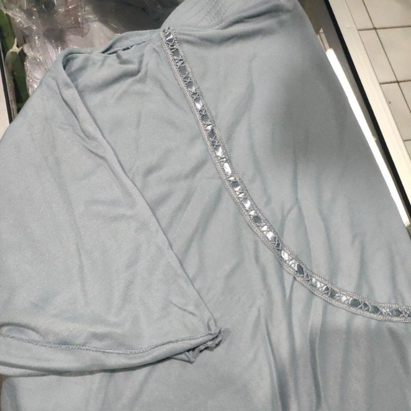 KERUDUNG SEKOLAH SERUT UKURAN M, L, XL Kaos  Super Adem HIJAB INSTANT bahan kaos pe super-Abu SMA