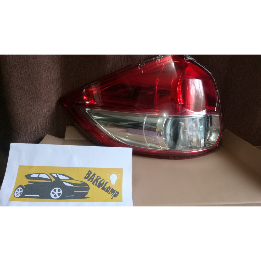 Stoplamp .Lampu belakang ERTIGA R3