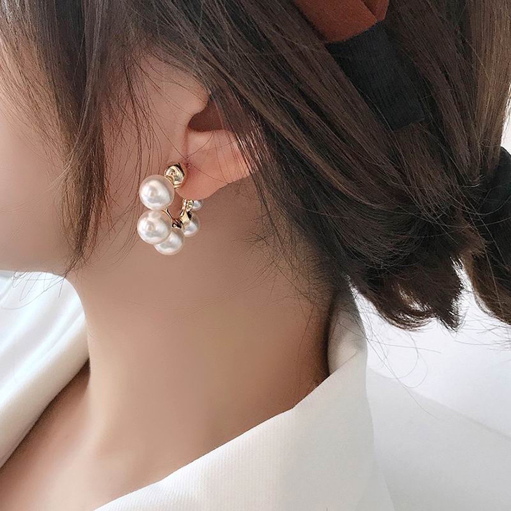 Needway  Party Stud Earrings Temperament Geometric Pearl Hoop Earrings Women Trendy Elegant Fashion Jewelry Exquisite S925 Round/Multicolor