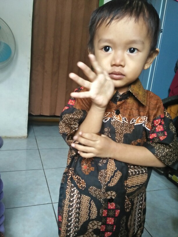 Couple Batik Ayah Ibu Anak Kids Fashion Usia 1-10 Tahun