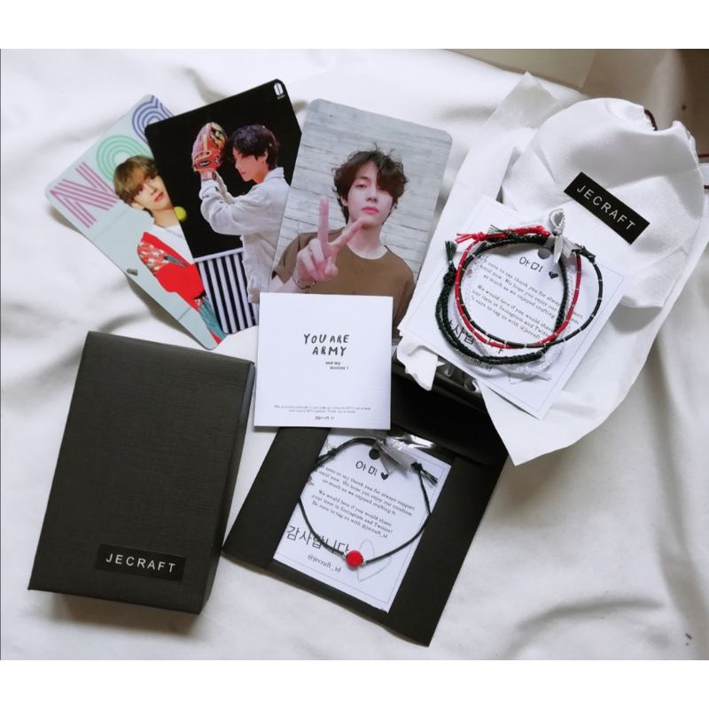 Gelang Set V BTS maked by Jecraft Taehyung Gelang BTS Gelang Set V BTS maked by Jecraft Taehyung Gelang BTS