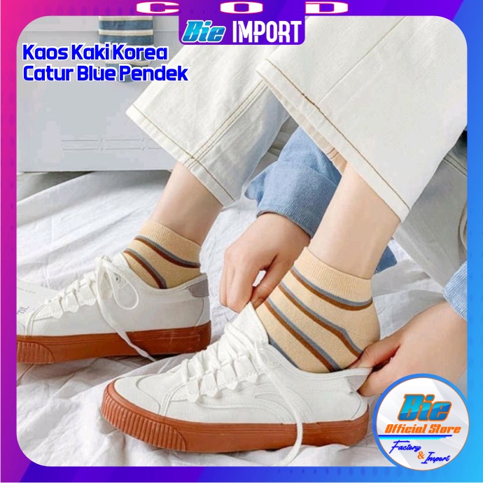 Kaos Kaki Korea Wanita Motif Catur Blue Pendek Impor Best Seller