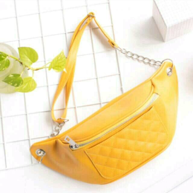 Tas Pinggang kulit Wanita