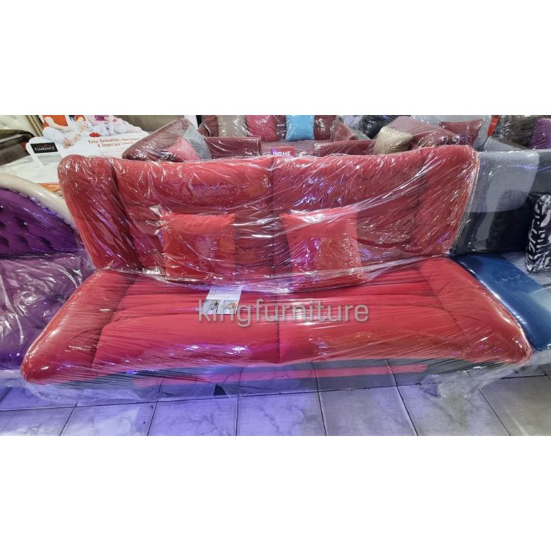 Sofa bed beludru empuk