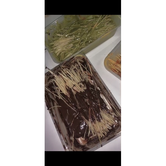 

hiLidi_ mie lidi rasa coklat