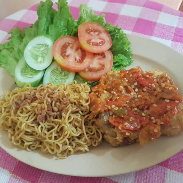 

Mie geprek