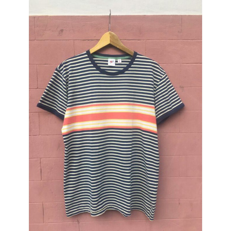 Uniqlo x Michael Bastian kaos bekas second ori preloved ukuran L