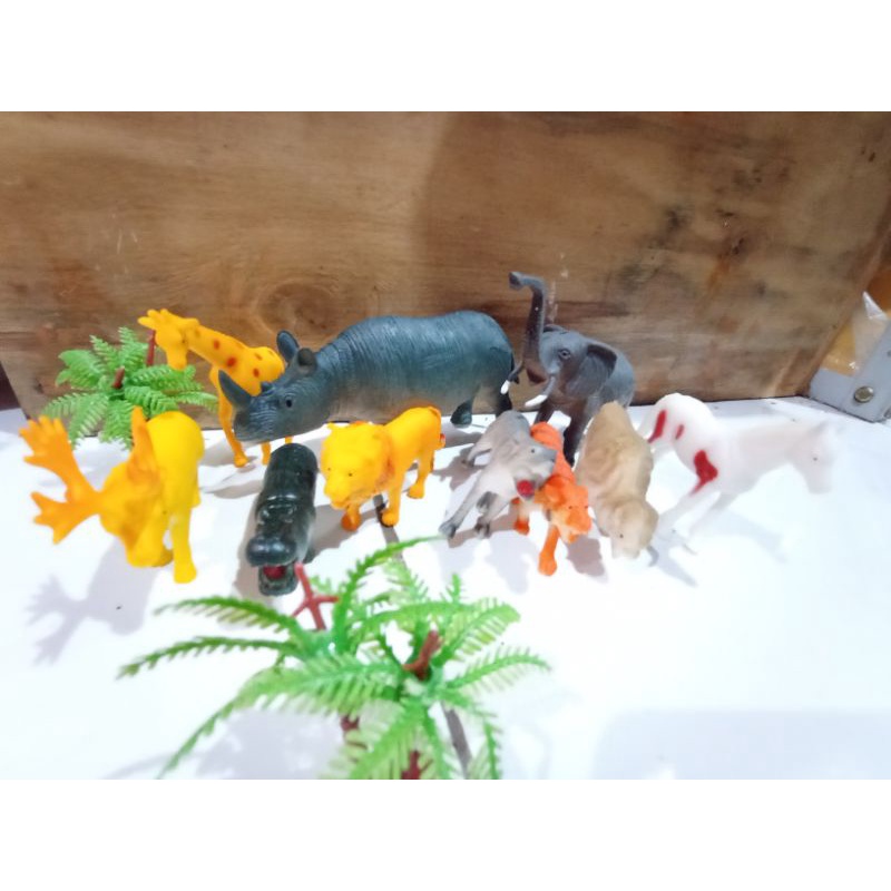 mainan hewan animal wild