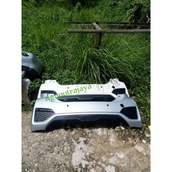 bumper belakang daihatsu sirion 2015 2017