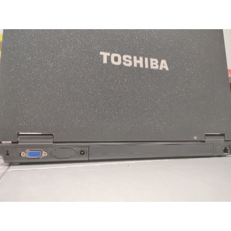 Laptop Toshiba Dynabook Satellite L42 240Y/HD 15.6&quot; with Numpad Intel Core i3 RAM 4gb Windows 10 HD wifi Camera HDD 160GB NOTEBOOK Bisnis Kerja Kuliah Sekolah