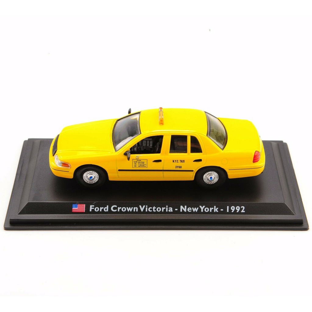 toy crown victoria