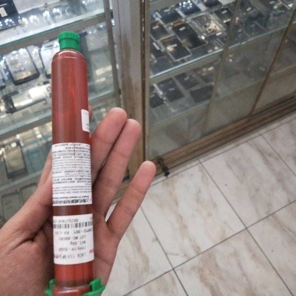 

lem oca cair lem gorila lem uv 2500n