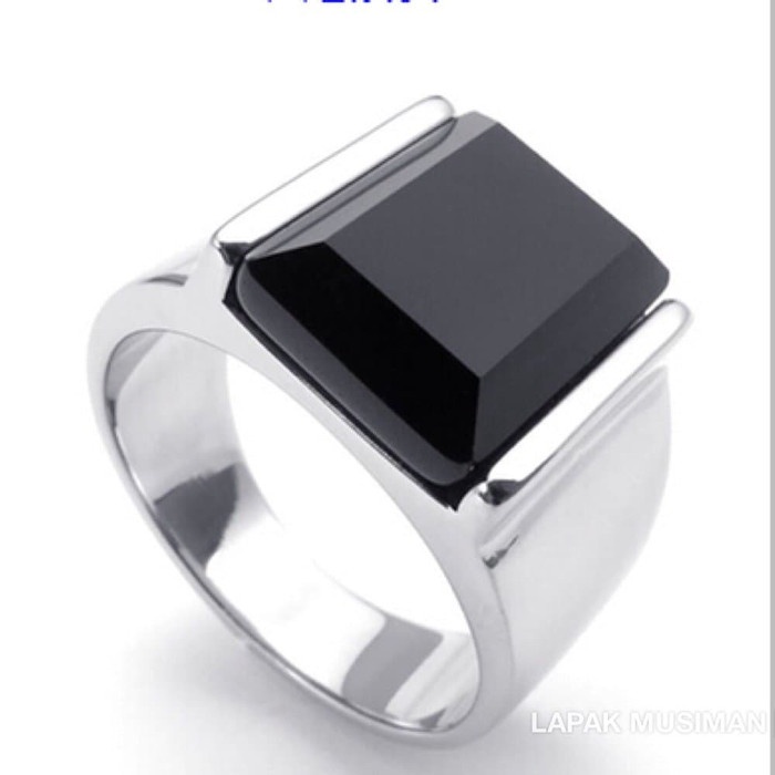 pria-cincin- cincin pria super keren black onyx asli - model ekslusif - putih -cincin-pria.