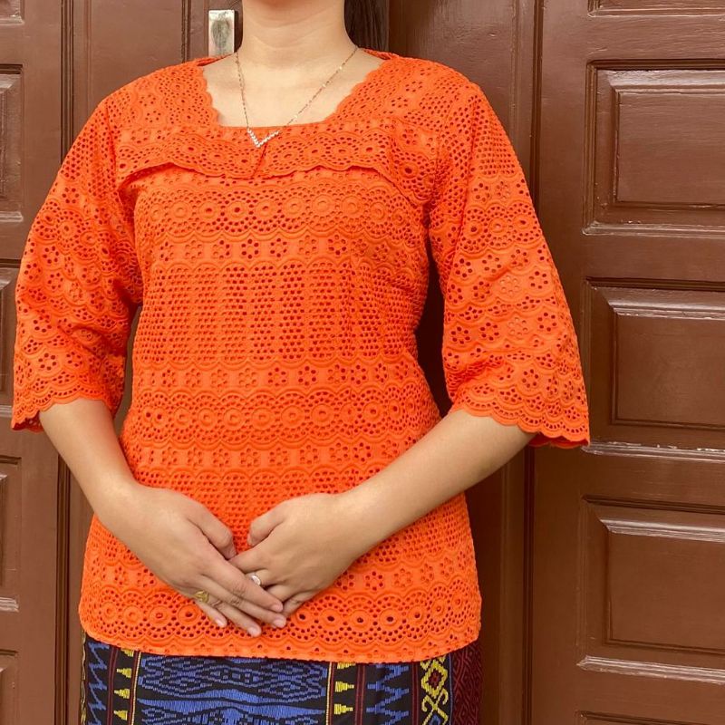 Blus Katun bolong Bordir Premium