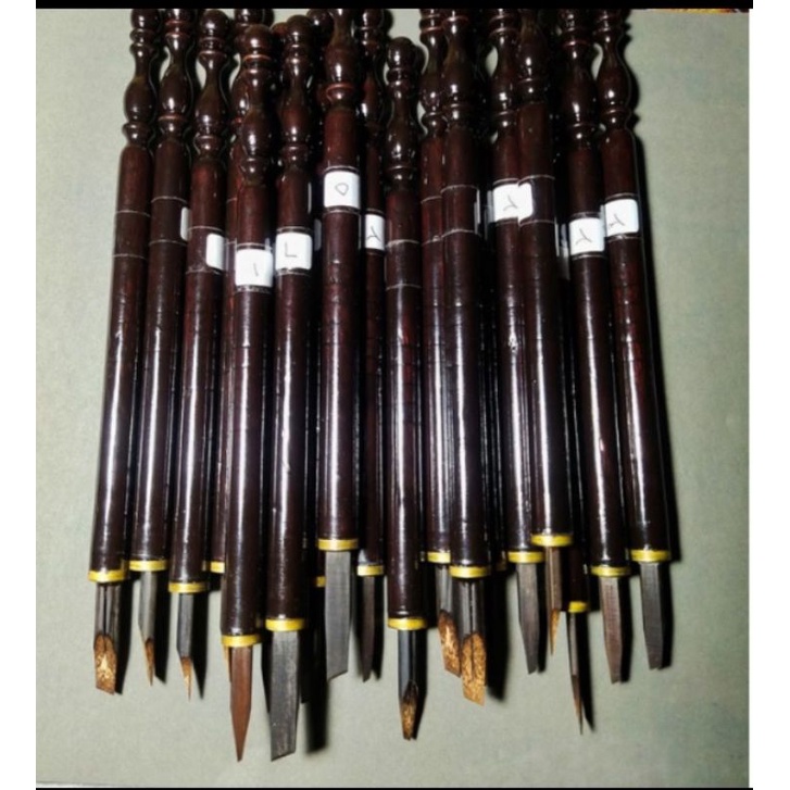 

Qolam Jawi Premium (1 kalam)