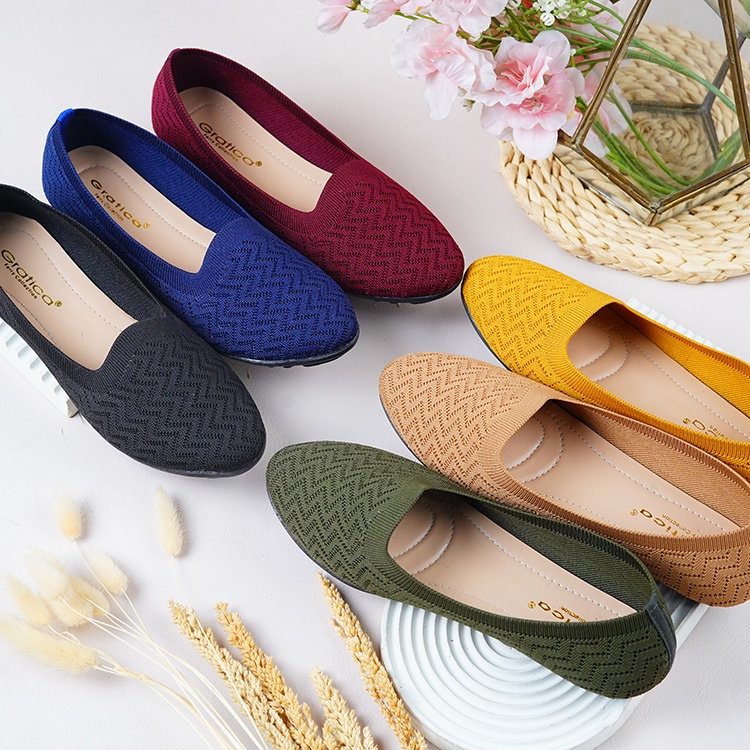 FLAT SHOES WANITA NEW PRETY [Rajut import]