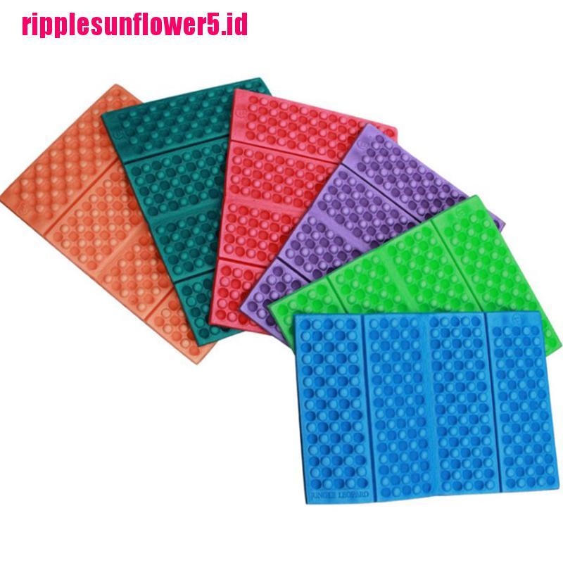 # Kaos T-Shirt Wanita Lengan Pendek Motif Print #Kursi Lipat Portable Untuk Camping / Hiking / Piknik