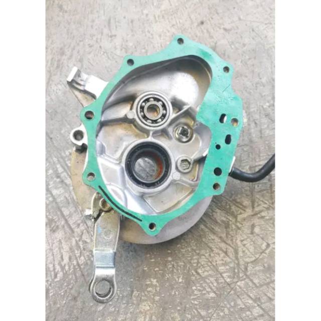 Dudukan kampas rem belakang Beat karbu / Vario 110 karbu / Scoopy karbu / Spacy karbu