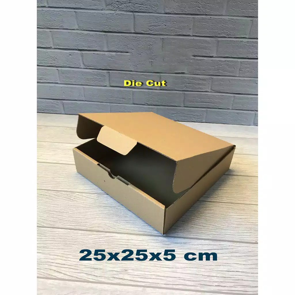 

Kardus 25 x 25 x 5 cm....... Die Cut
