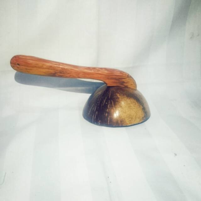 Cetakan nasi padang / Centong batok / Centong nasi padang