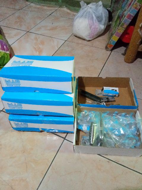 Kunci Pintu Sedang Komplit / Tanggung / Pintu Kamar