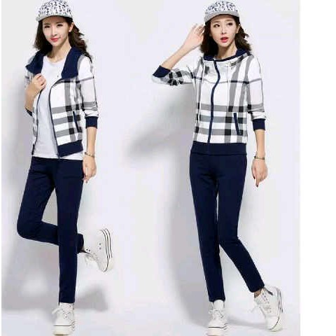 Setelan Burberry Blue